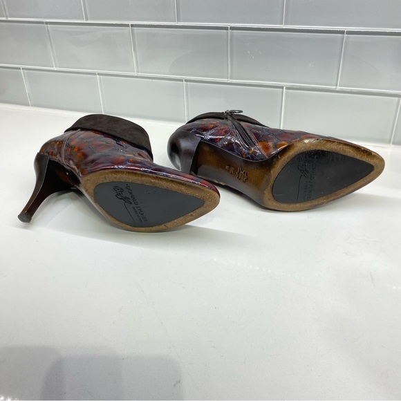 Donald J Pliner Rula Ankle Zip Bootie Brown Patent Leather/Suede Sz 6 1/2 - Picture 9 of 15